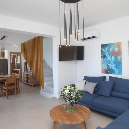 Capro - Milos Bay Villas Ayios Nikitas Ngoại thất bức ảnh
