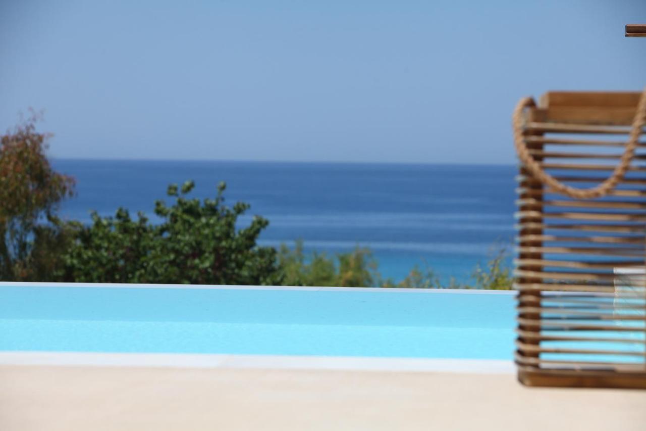 Capro - Milos Bay Villas Ayios Nikitas Ngoại thất bức ảnh