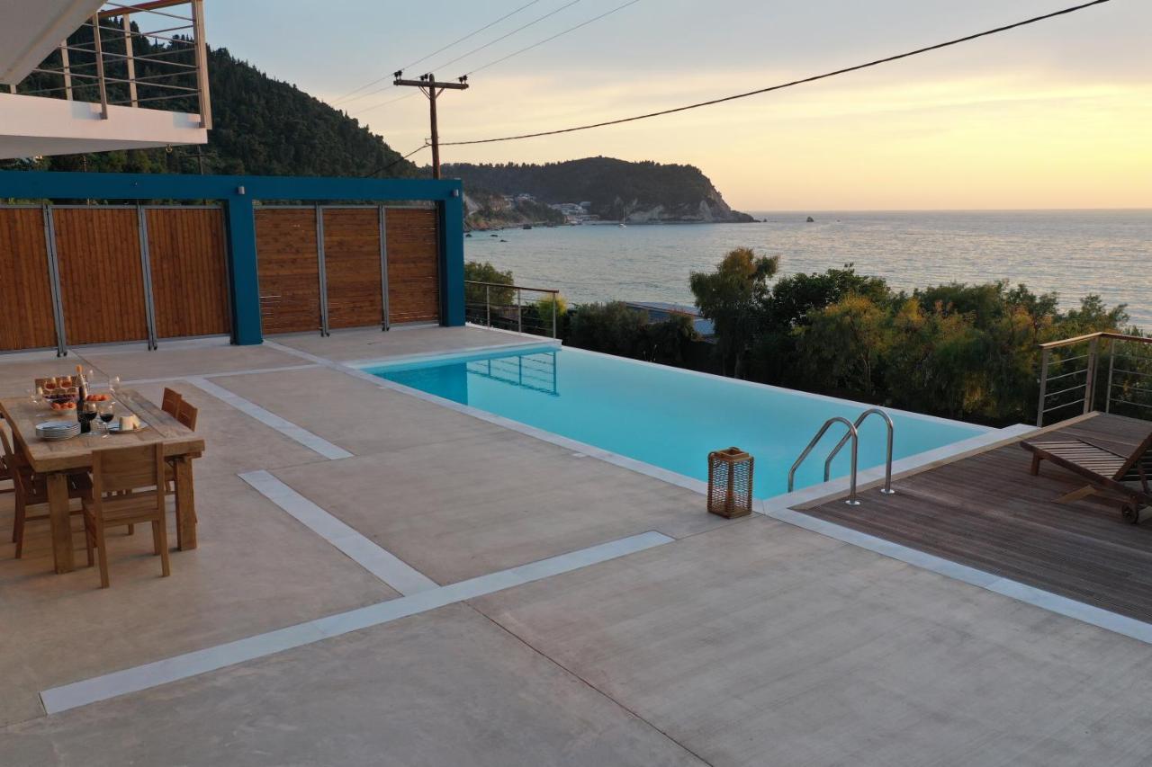 Capro - Milos Bay Villas Ayios Nikitas Ngoại thất bức ảnh