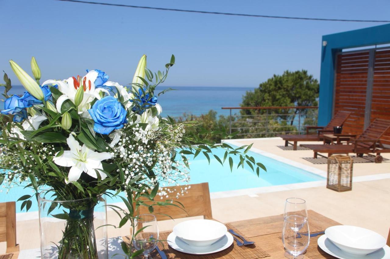 Capro - Milos Bay Villas Ayios Nikitas Ngoại thất bức ảnh